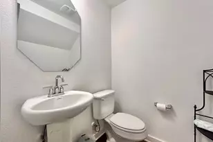 1357 Kneehigh Ln, Georgetown, TX 78633 - Photo 22