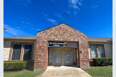 595 Round Rock West Drive #304, Round Rock, TX 78681 - Photo 2