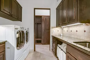 26804 Masters Pkwy, Spicewood, TX 78669 - Photo 16