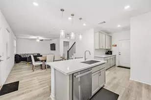 301 Quarry Rock Cove, Liberty Hill, TX 78642 - Photo 4