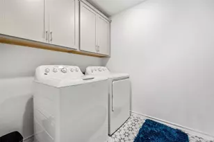 301 Quarry Rock Cove, Liberty Hill, TX 78642 - Photo 18