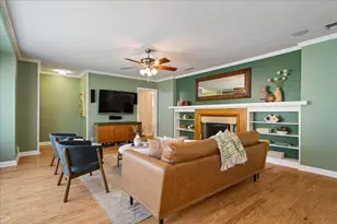 5904 Shoal Creek Blvd, Austin, TX 78757 - Photo 10