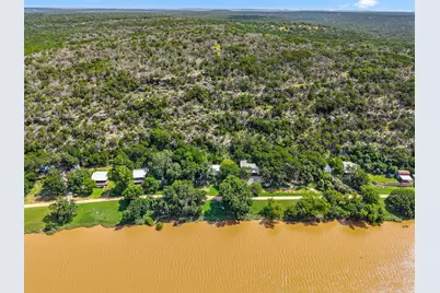 770 N River Road, Lampasas, TX 76550 - Photo 24