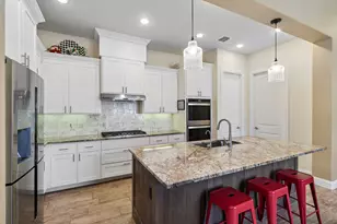 326 Mendocino Ln, Austin, TX 78737 - Photo 16
