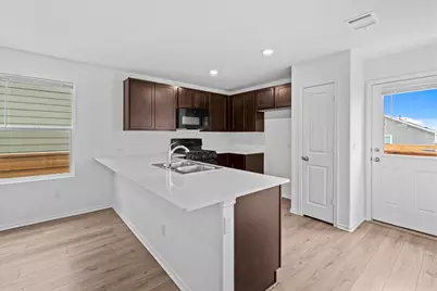 228 Patagonia Street, Kyle, TX 78640 - Photo 8