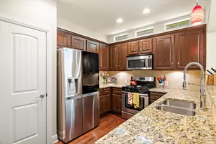 6708 Menchaca Rd, Austin, TX 78745 - Photo 10