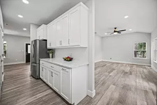 231 N Rainbow Ranch Rd, Wimberley, TX 78676 - Photo 16