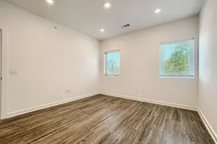 5924 S Congress Ave, Austin, TX 78745 - Photo 10