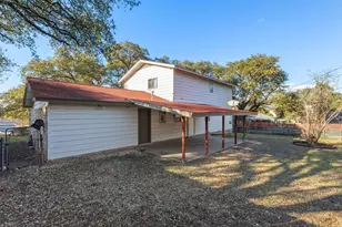 8401 Tecumseh Dr, Austin, TX 78753 - Photo 28