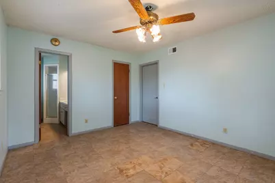 8401 Tecumseh Drive, Austin, TX 78753 - Photo 16