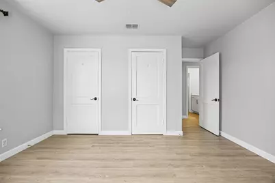 4709 Leslie Avenue, Austin, TX 78721 - Photo 14