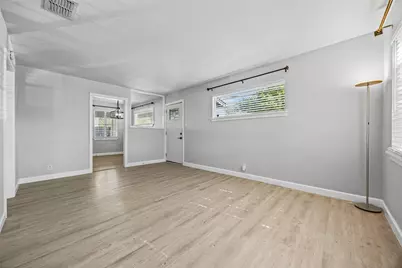 4709 Leslie Avenue, Austin, TX 78721 - Photo 6