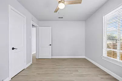 4709 Leslie Avenue, Austin, TX 78721 - Photo 18