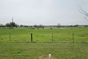 16 Brenda Ln, Round Rock, TX 78665 - Photo 4