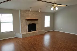 16 Brenda Ln, Round Rock, TX 78665 - Photo 12