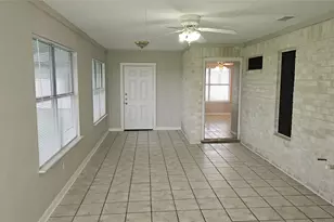 16 Brenda Ln, Round Rock, TX 78665 - Photo 22