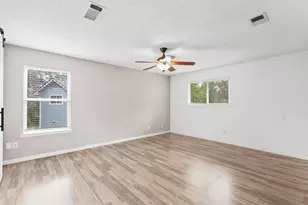 3002 Leaf Ln, Austin, TX 78759 - Photo 12