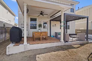 389 Eagle Brook Ln, Buda, TX 78610 - Photo 30