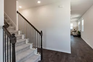 2803 Mary Elizabeth Dr, Austin, TX 78728 - Photo 2
