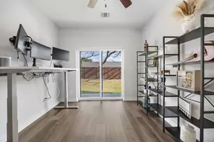 1417 Kramer Ln, Austin, TX 78758 - Photo 28