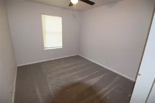 380 Zebra Dr, Kyle, TX 78640 - Photo 12