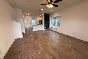 234 Spiny Lizard Ln, San Marcos, TX 78666 - Photo 4