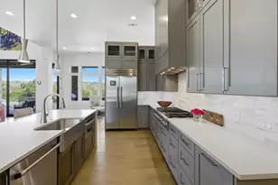 8801 Bellancia Dr, Austin, TX 78738 - Photo 6