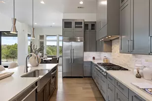 8801 Bellancia Dr, Austin, TX 78738 - Photo 12