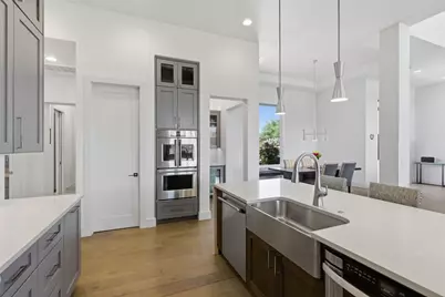 8801 Bellancia Drive, Austin, TX 78738 - Photo 8