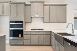 108 Tenny Ln, Kyle, TX 78640 - Photo 12