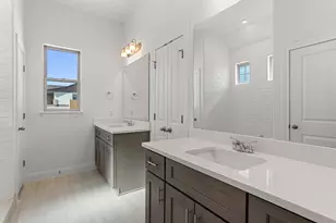 108 Tenny Ln, Kyle, TX 78640 - Photo 22