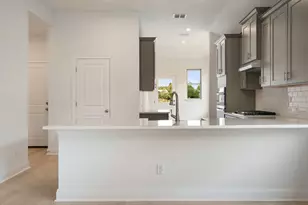 108 Tenny Ln, Kyle, TX 78640 - Photo 10