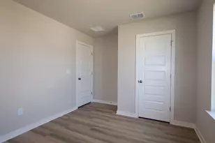 4513 Bridal Veil Dr, Austin, TX 78747 - Photo 16