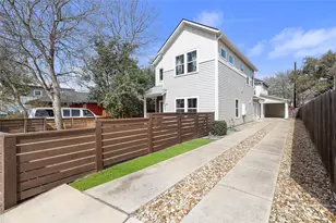 3012 E 14th 1/2 St, Austin, TX 78702 - Photo 22