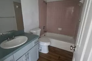 1019 San Jacinto St, Lockhart, TX 78644 - Photo 22