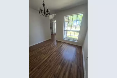 1019 San Jacinto Street, Lockhart, TX 78644 - Photo 10