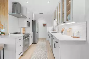 2419 Trail Of Madrones, Austin, TX 78746 - Photo 8