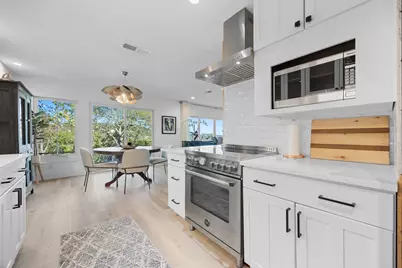 2419 Trail Of Madrones, Austin, TX 78746 - Photo 10