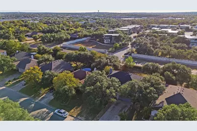 915 Tanglewood Drive, Leander, TX 78641 - Photo 38