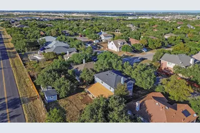 915 Tanglewood Drive, Leander, TX 78641 - Photo 6