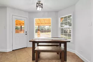 915 Tanglewood Dr, Leander, TX 78641 - Photo 16