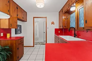 8301 Polar Dr, Austin, TX 78757 - Photo 14