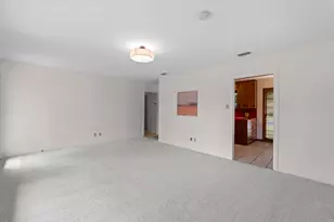 8301 Polar Dr, Austin, TX 78757 - Photo 6