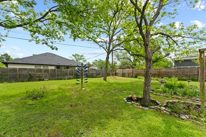 8301 Polar Drive, Austin, TX 78757 - Photo 28
