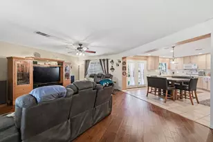 903 E Olympic Dr, Pflugerville, TX 78660 - Photo 8