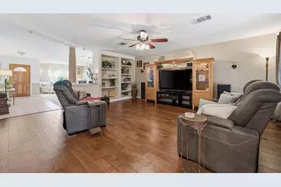 903 E Olympic Drive, Pflugerville, TX 78660 - Photo 8