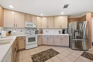903 E Olympic Dr, Pflugerville, TX 78660 - Photo 14