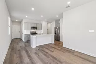 123 Two Bits Ln, Elgin, TX 78621 - Photo 4