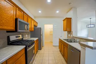 1520 Darjeeling Dr, Pflugerville, TX 78660 - Photo 12