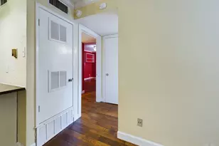 803 W 28th St, Austin, TX 78705 - Photo 6